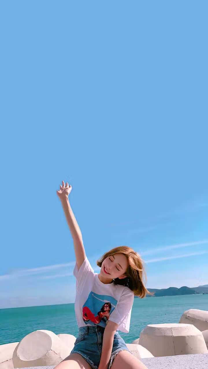 “峡谷穿梭：深山中的极速冲刺”，穿过峡谷