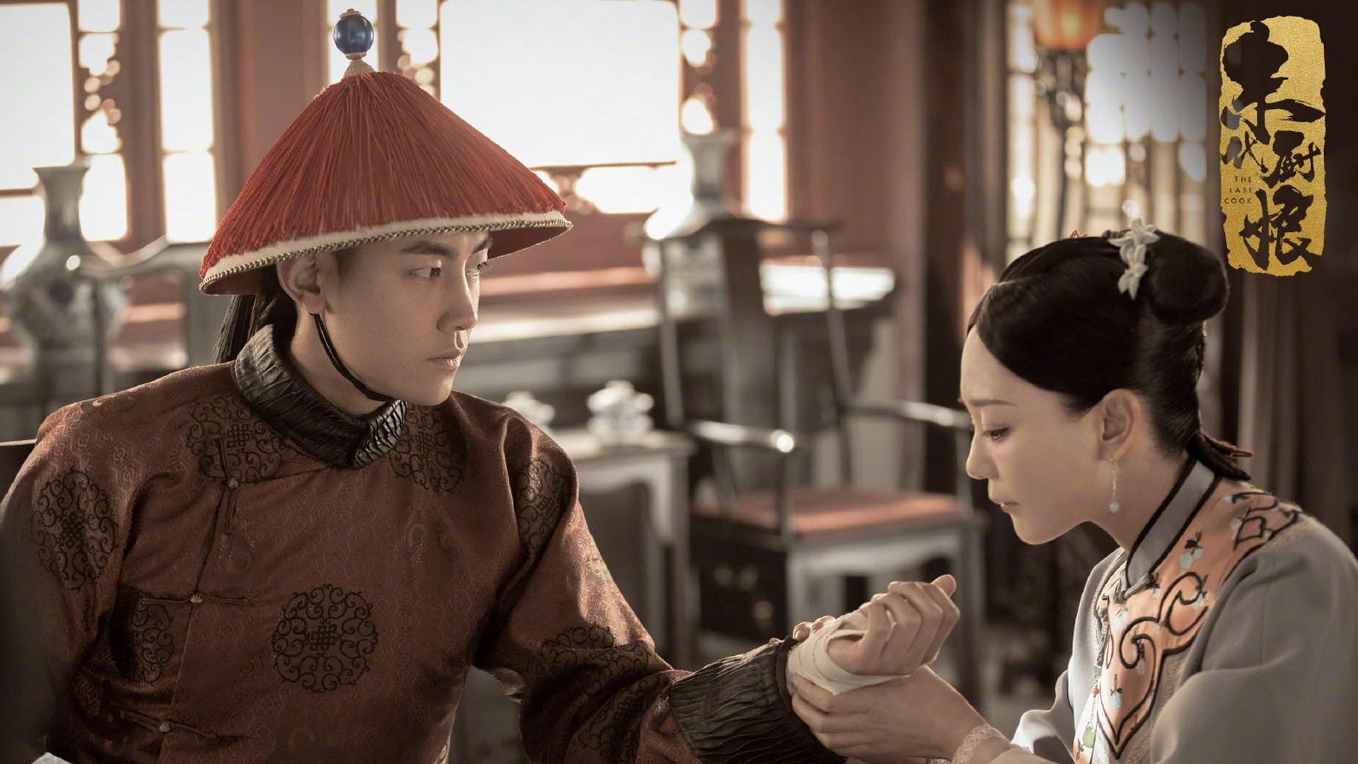 内线对决:篮下争夺战的激烈场面,篮球内线对抗教学视频